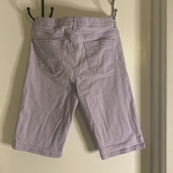Children’s Place purple shorts - Picture 4 of 4